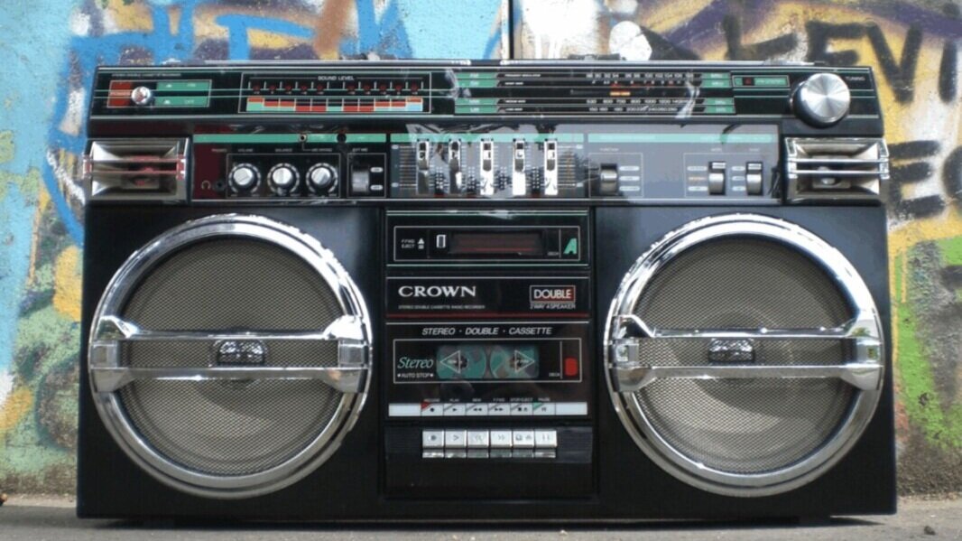 Music and entertainment for indoor cycling